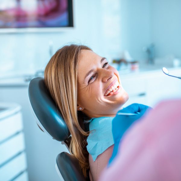 Dentist in Kitchener offers cosmetic dentistry